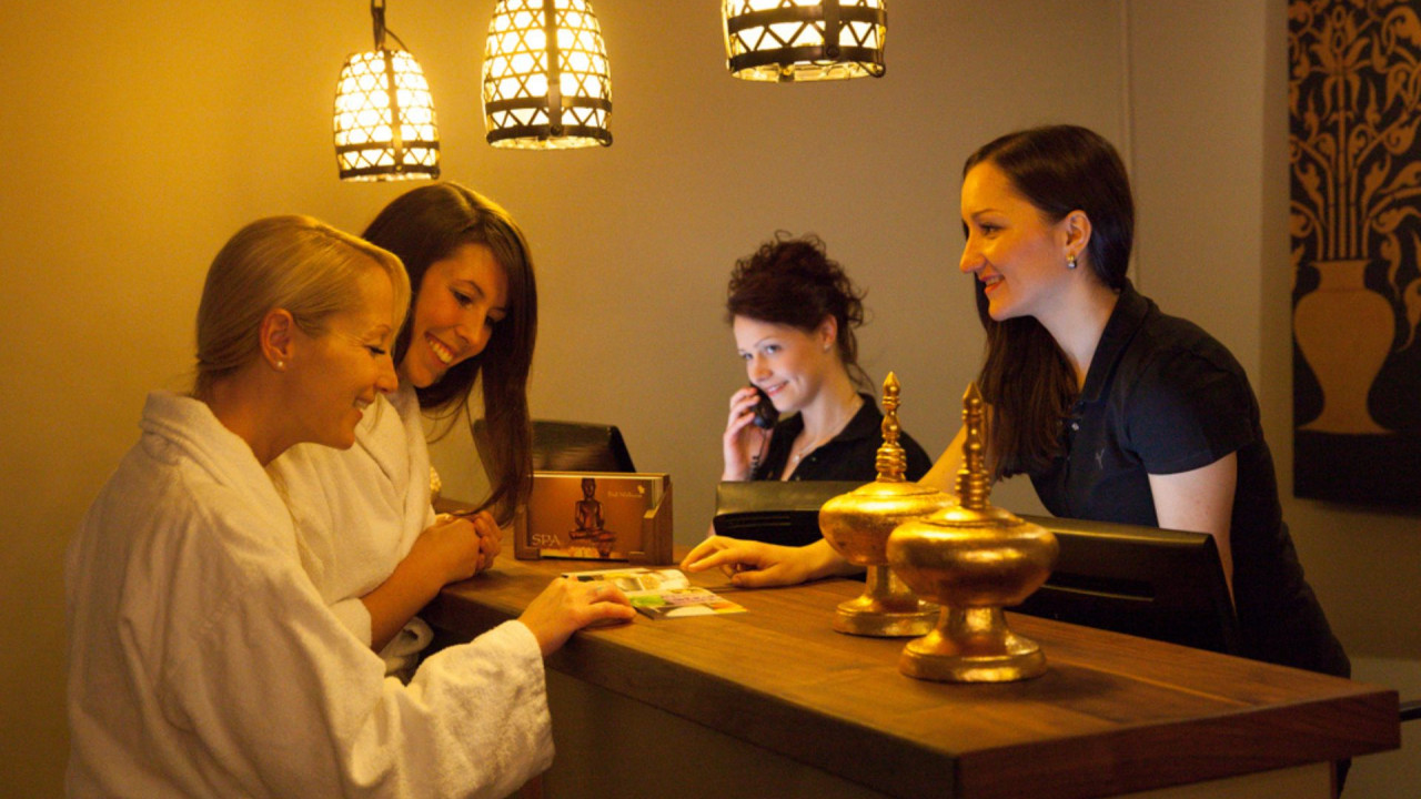 Wellness Rezeption